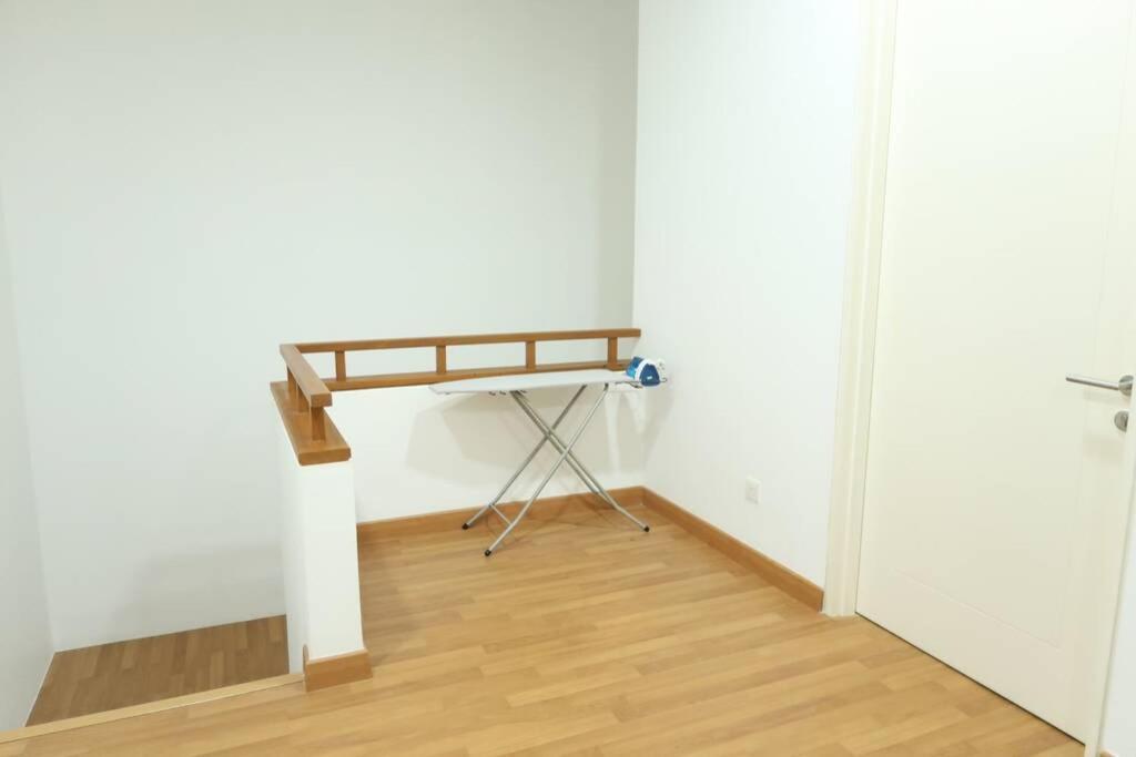 Promo Private Luxurious Nilai Vacation Home Экстерьер фото